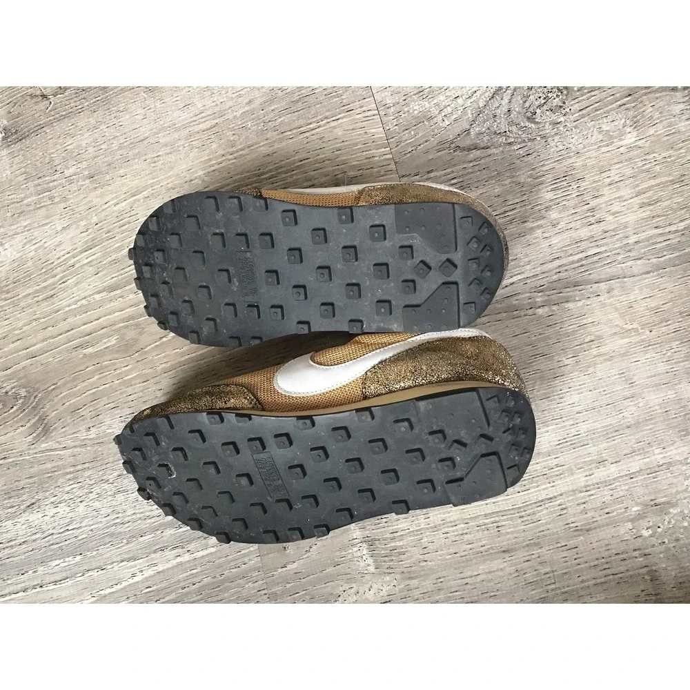 Nike Womens Size 9 Daybreak Golden Gals Twine White Waffle Shoes Sneakers DO5883